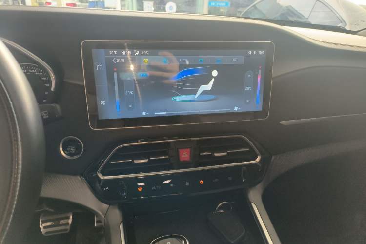 Used JAC X7 2020 1.5TGDI Automatic Free-Style Model
