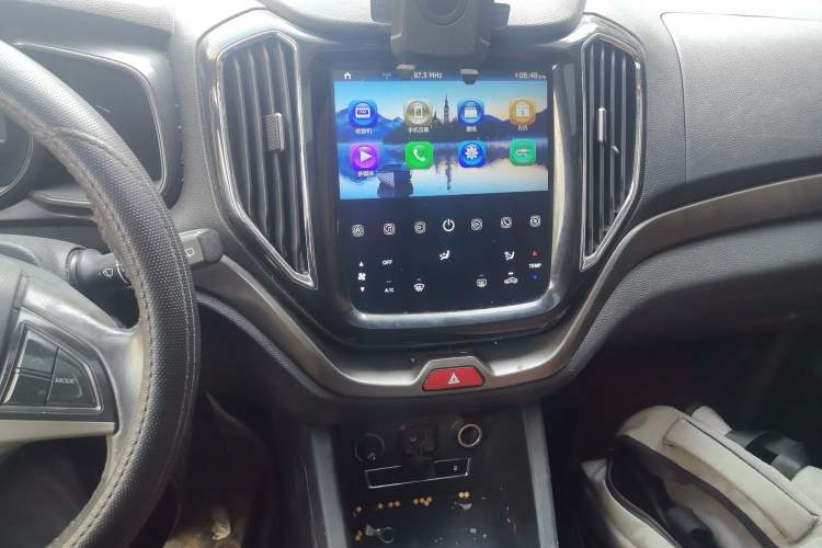 Used CHANGAN OSHAN CX70 2016 1.6L Manual Smart Connect Version Audio And AC Panel