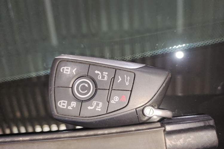 Used Buick Century 2023 2.0T Six-Seater Yinshi Edition