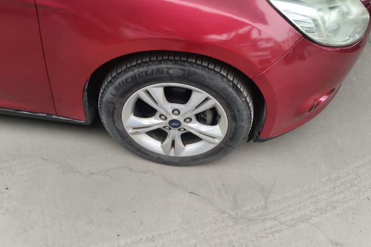 Used Ford Focus 2012 Hatchback 1.6L Automatic Fashion Edition
