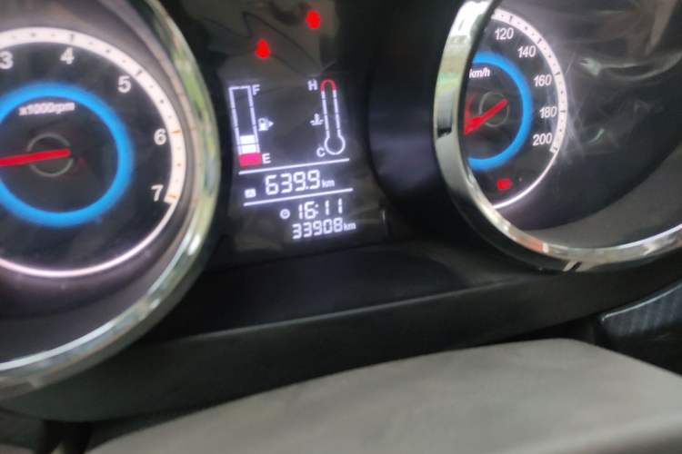 Used Foton Gatu ix5 2016 1.5L Zhiyue Model
