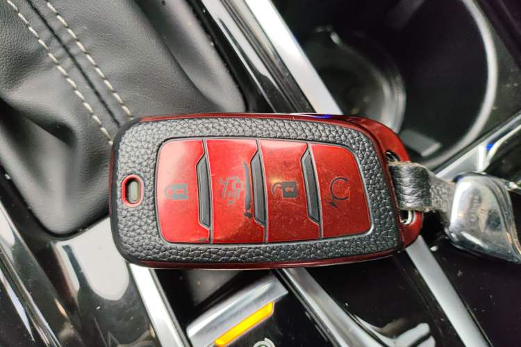 Used CHANGAN CS95 2019 2.0T Two-Wheel-Drive Luxury Version