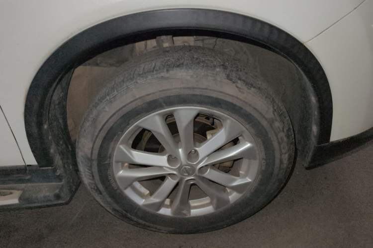 Used Nissan X-Trail 2015 2.0L CVT Comfort MAX Edition 2WD
