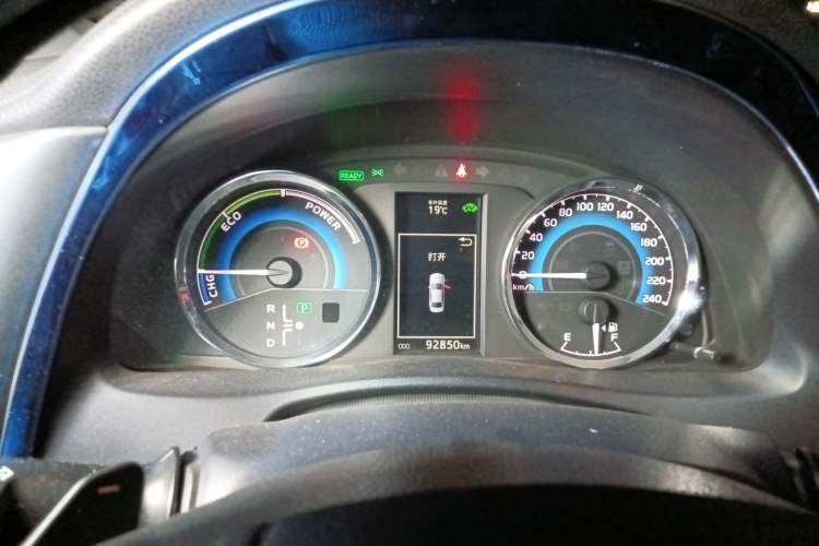 Used Toyota Levin 2017 Revised Dual-Engine 1.8H GS E-CVT Elite Sunroof Version China V Standard Instrument Cluster