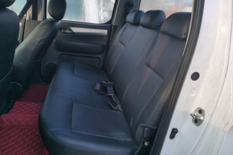 Used JAC T6 2022 2.0T Diesel 4x4 Engineering Version with Long Wheelbase
