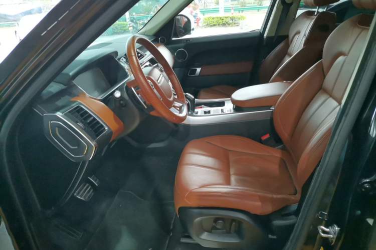 Used Land Rover Range Rover Sport 2017 3.0 SC V6 HSE DYNAMIC
