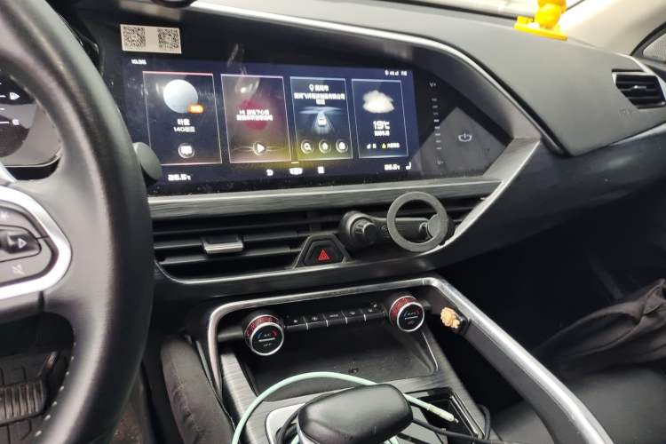 Used Geely Auto Monjaro 2020 High-Energy Edition 350T Yáoxīngzhě Audio And AC Panel