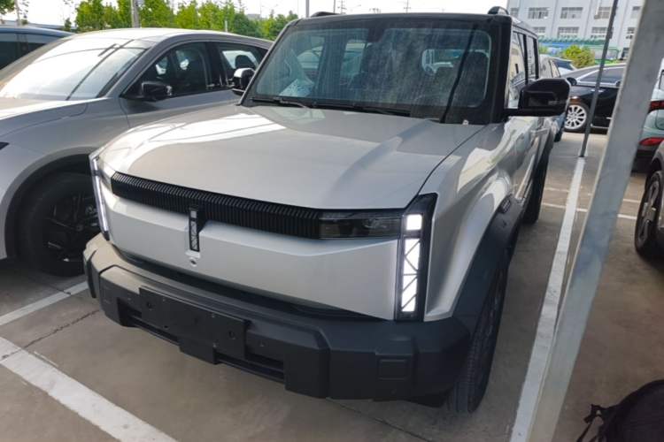 Used iCAR 03 2024 401km Two-Wheel Drive Standard Advanced Version