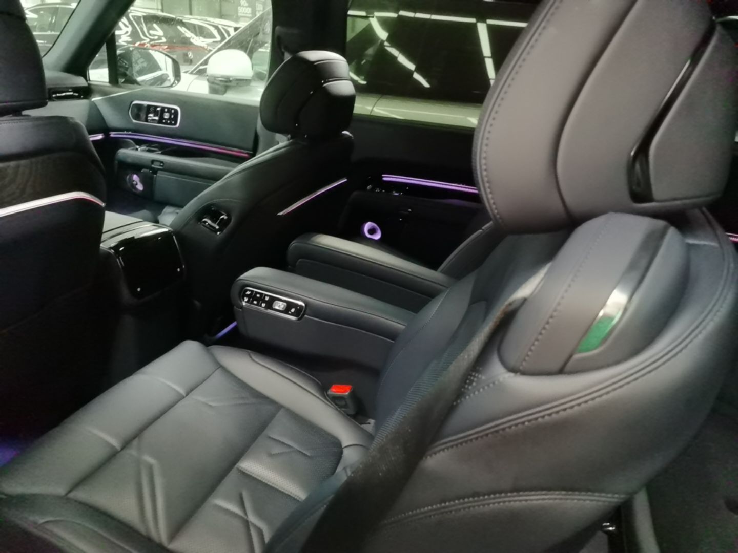 Zeekr 9X 2025 Ultra Edition 70kWh — снимка 20