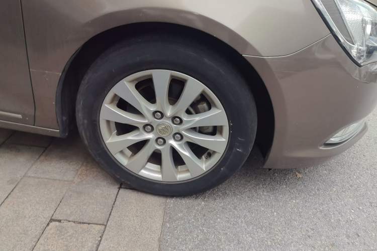 Used Buick LaCrosse 2013 2.4L SIDI Elite Comfort Version