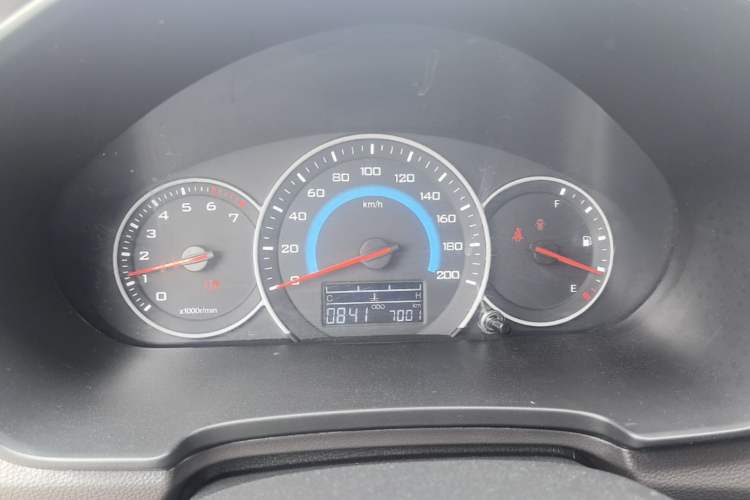 Used Wuling Hongguang V 2022 1.5L Enjoy Edition Electric-Powered LAR Instrument Cluster