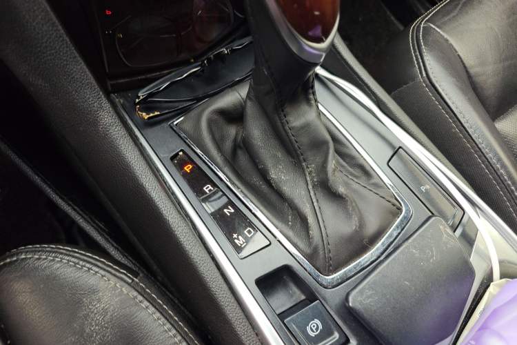 Used Cadillac SRX 2015 3.0L Elite Model