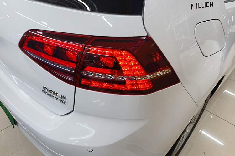 Used Volkswagen Golf 2017 230TSI Manual Comfort Edition – Celebrating Milestone of One Million Units
