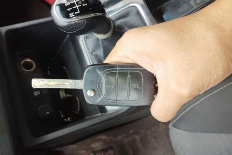 Used Baojun 730 2019 1.5L Manual Fashion Model 7-seater National V
