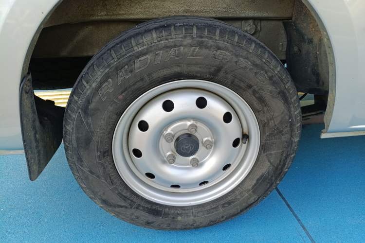 Used CHANGAN KAICHENG Ruixing M60 2023 1.5L GDI Comfort Van 2-Seater Exterior 5