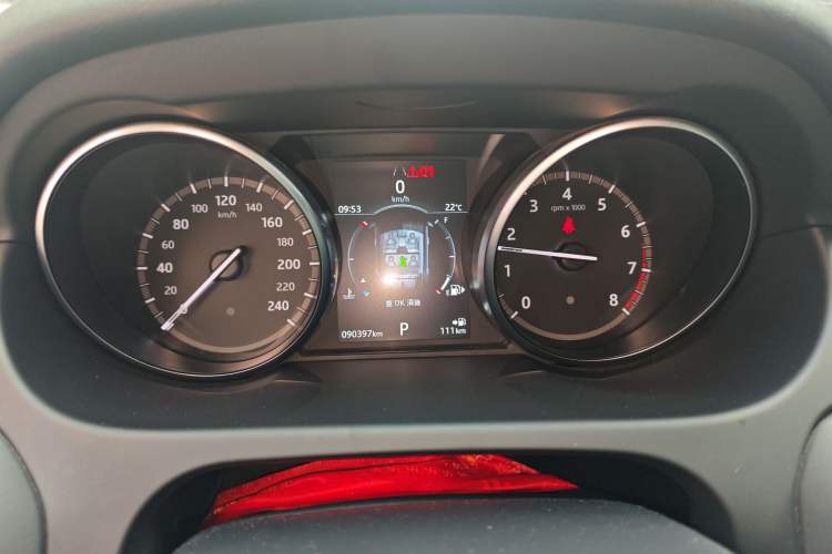 Used Land Rover Discovery Sport 2019 240 PS SE Version China V Standard
