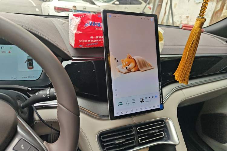 Used BYD Song PLUS New Energy 2025 DM-i 112KM Prestige Model Audio And AC Panel