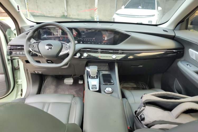 Used Dongfeng Aeolus Huge 2022 Mach Power 1.5T Dare-to-Love Edition