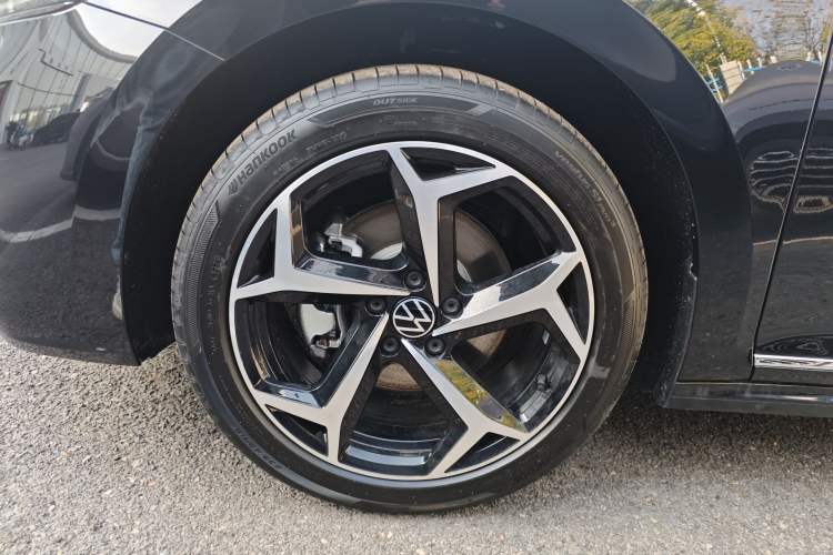 Used Volkswagen Passat 2026 Model, Outstanding 380TSI Xingkong Longteng Edition