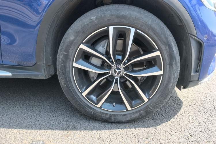 Used Mercedes-Benz GLC 2020 GLC 300 L 4MATIC Luxury Model
