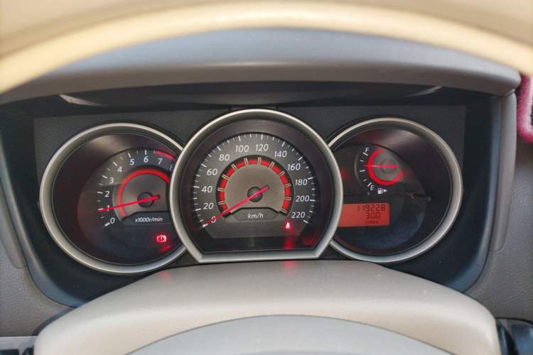 Used Nissan Sylphy 2012 Classic 1.6XE Manual Comfort Edition Instrument Cluster