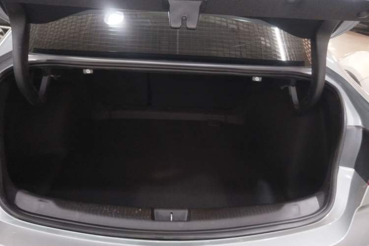 Used Buick Regal 2024 Revised 25T Ultra-Comfort Edition Trunk