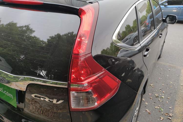 Used Honda CR-V 2016 2.0L two-wheel drive Urban Edition