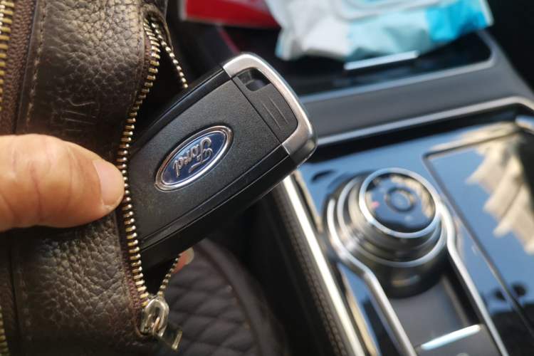 Used Ford Edge 2021 PLUS EcoBoost 245 Two-Wheel-Drive Elite 5-Seater