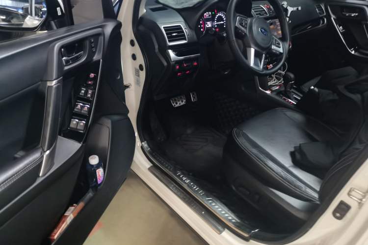 Used Subaru Forester 2016 2.5i Prestige Navigation Edition
