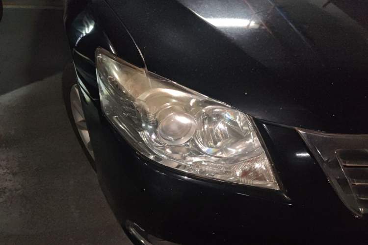 Used Toyota Camry 2012 200G Classic Luxury Edition Right Front Headlight