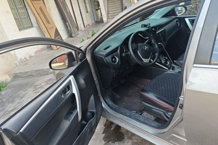 Used Toyota Corolla Hybrid E+ 2019 1.8L E-CVT Leading Edition
