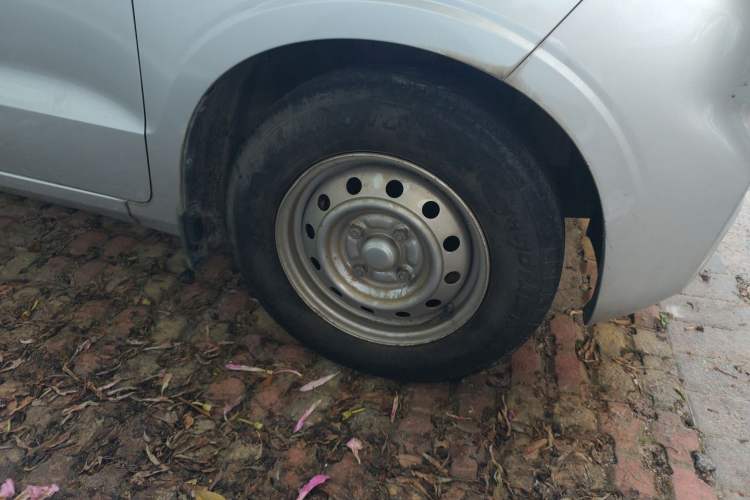 Used Wuling Hongguang V 2021 1.5L Jingqu Version LAR