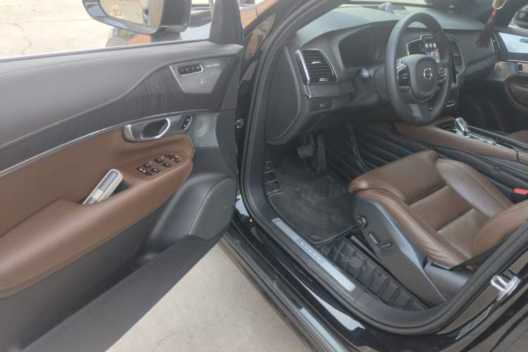 Used Volvo XC90 2024 B6 Zhiya Luxury 7-Seater