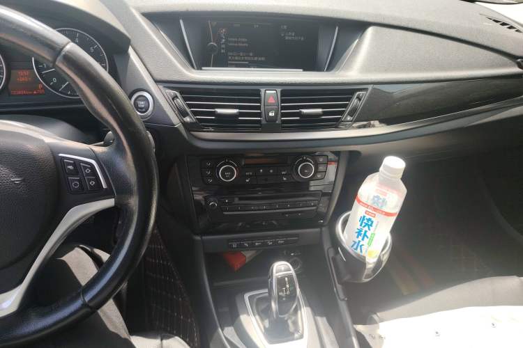 Used BMW X1 2015 xDrive20i Fashion Upgrade Edition
