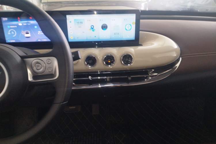 Used Wuling Bingo 2024 333 km Enjoyment Version Audio And AC Panel