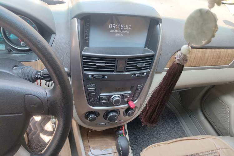 Used Buick Excelle 2015 1.5L Automatic Classic Model Audio And AC Panel