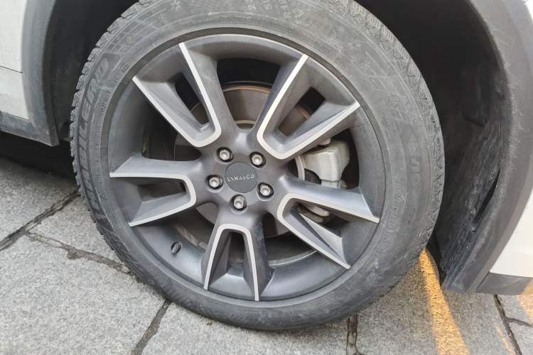 Used Lynk & Co 01 2021 2.0TD Two-Wheel-Drive Pro Trim
