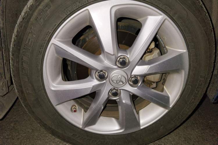 Used Toyota YARiS L Zhi Xuan 2014 1.5G Automatic Xuan Dong Edition
