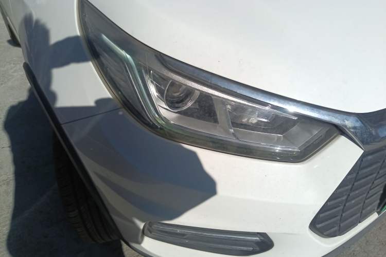 Used BYD Yuan New Energy 2019 EV360 Smart Connect Leading Model Right Front Headlight