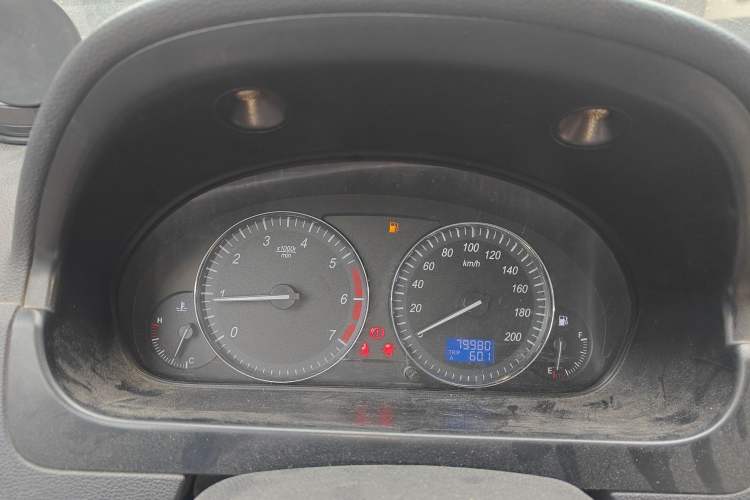 Used BAIC Weiwang M20 2014 1.5L practical type BJ415A Instrument Cluster