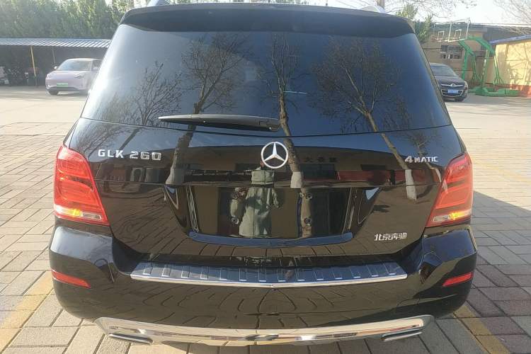 Used Mercedes-Benz GLK-Class 2015 GLK 260 4MATIC Fashion Edition Ultimate Version
