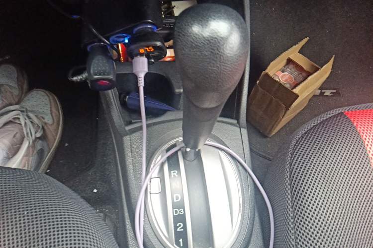 Used Honda Fit 2011 1.3L automatic comfort version
