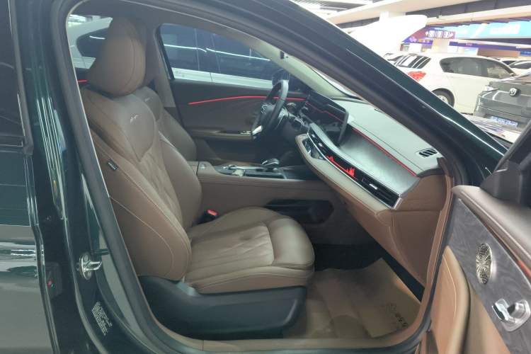 Used Chery Arrizo 8 2023 High-Performance Edition 2.0T DCT Powerfully Equipped