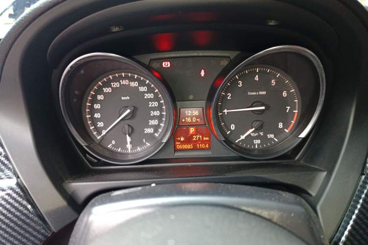 Used BMW Z4 2013 sDrive20i Leading Model Instrument Cluster