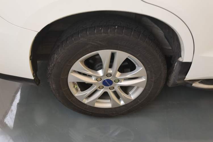 Used Haval M6 2019 1.5T Manual Two-Wheel Drive Elite Version China VI Standard
