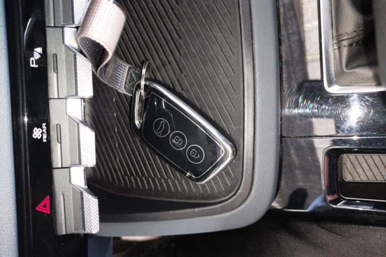 Used Baojun RM-5 2019 1.5T CVT 24-Hour Online Luxury Version 6 Seats