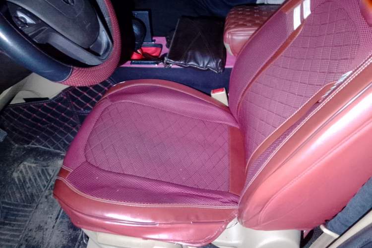 Used Baojun 730 2016 1.5T Manual Luxury Edition 7 Seats