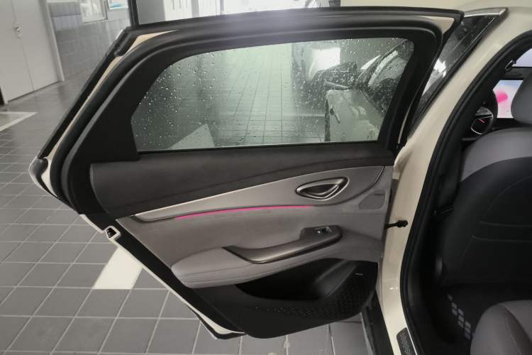 Used BYD Seal 07 DM-i 2025 Intelligent Driving Version DM-i 1.5L 125 km Prestige Edition
