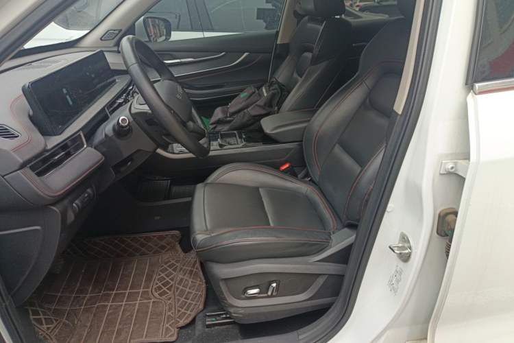 Used EXEED Zhuifeng 2022 Chasing the Waves Edition 1.5T CVT Rising Wind Version
