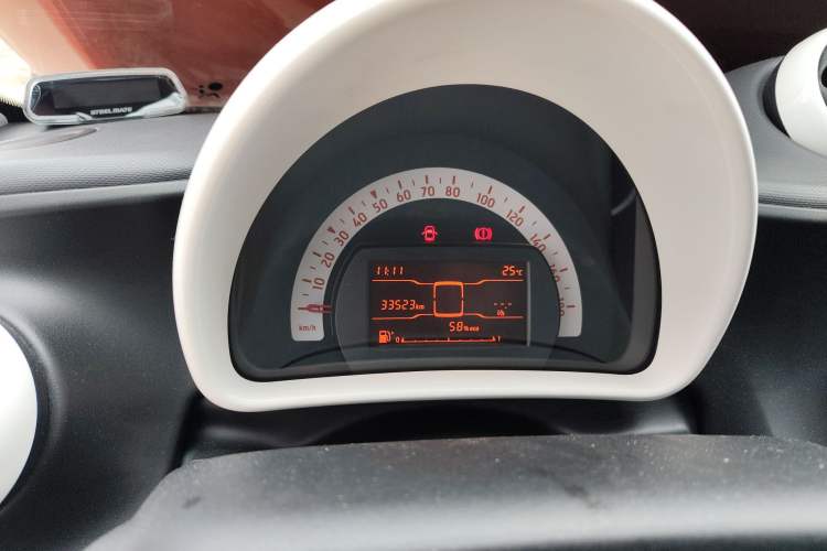 Used smart forfour 2016 1.0L 52 kW Dynamic Edition